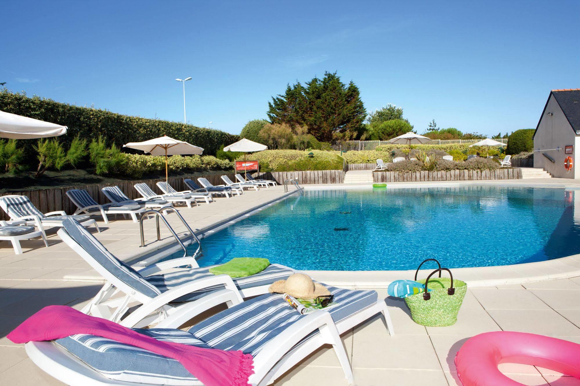 Village Club Goelia Les Voiles Blanches Бац-сюр-Мер Екстериор снимка